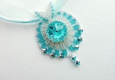 Oryginalna biżuteria na szyję DIY - ciekawe pomysły i rekomendacje Biżuteria na szyję dla kobiet z nici
